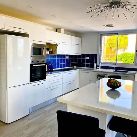 Independent House Casazul With Swimming Pool Castelldefels